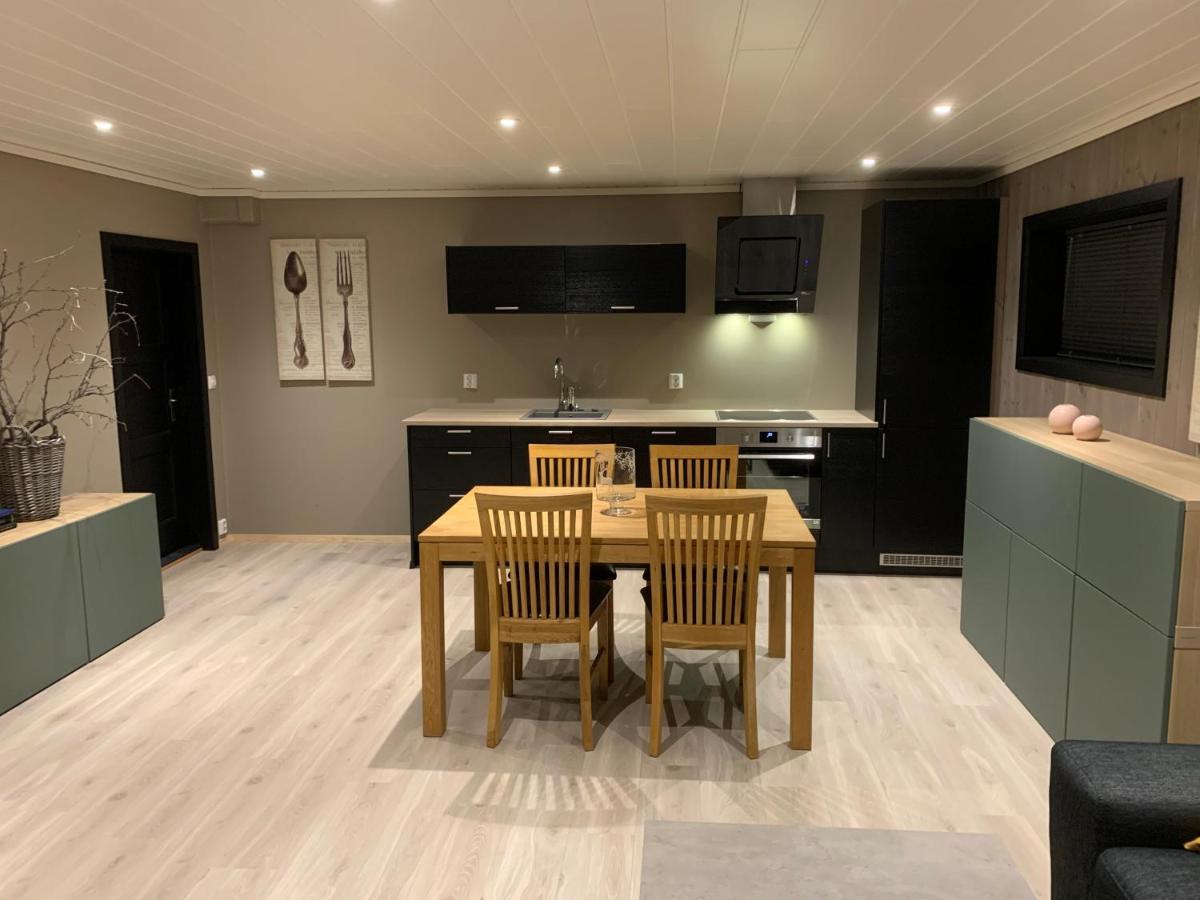 Lom Apartment 外观 照片